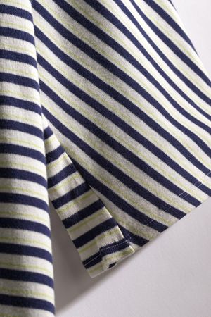 T-shirts - TIAMA
