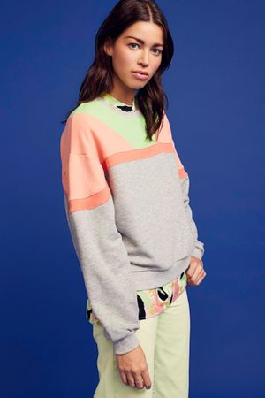 SHOP THE LOOK