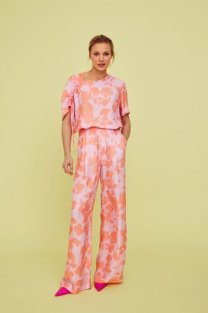 SHOP THE LOOK - 