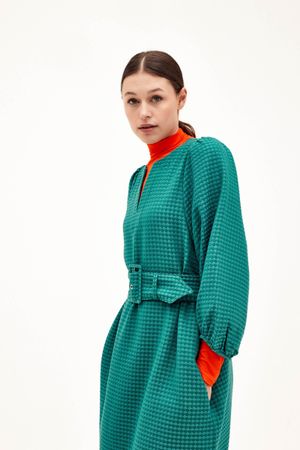 SHOP THE LOOK